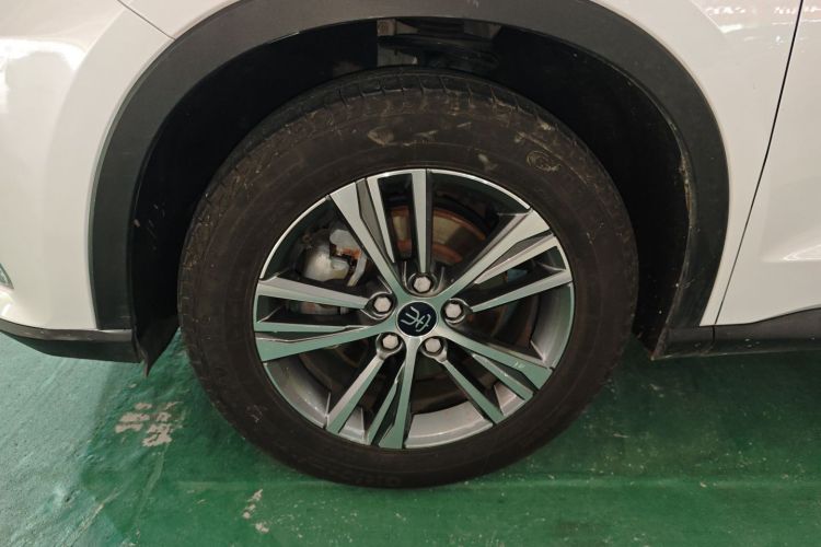 比亚迪 宋Pro 2019款 1.5T 自动精英型车身外观6007