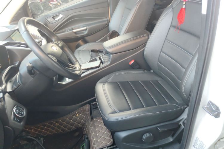 福特 翼虎 2019款 EcoBoost 180 两驱铂翼型 国VI中控内饰19