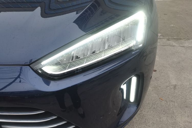 鸿蒙智行 问界M5 2022款 增程后驱标准版局部细节36