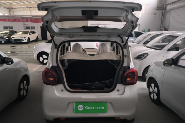 五菱汽车 宏光MINIEV 2025款 四门版 进阶款机舱底盘23