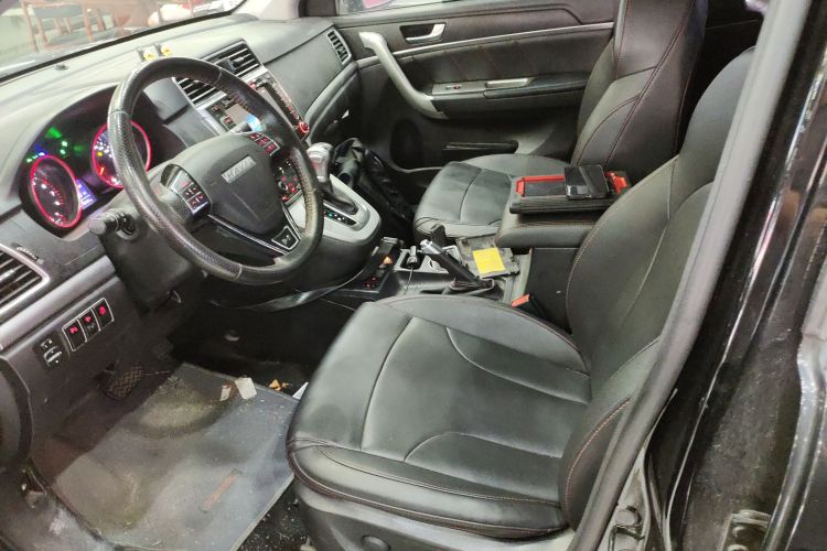 哈弗H6 2017款 红标 运动版 1.5T 自动两驱豪华型中控内饰19