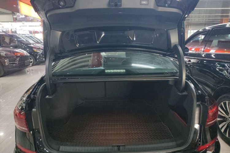 大众 帕萨特 2023款 380TSI 豪华版机舱底盘23