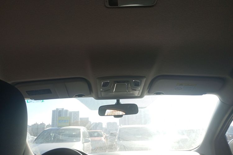 日产 轩逸 2022款 经典 1.6XE CVT舒适版中控内饰22