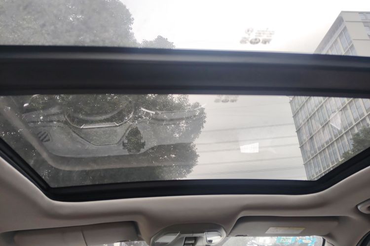 中华V3 2020款 1.6L 手动舒适星空版中控内饰22