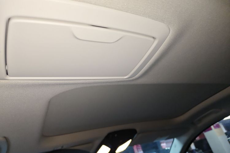 宝马5系新能源 2020款 530Le 豪华套装中控内饰22