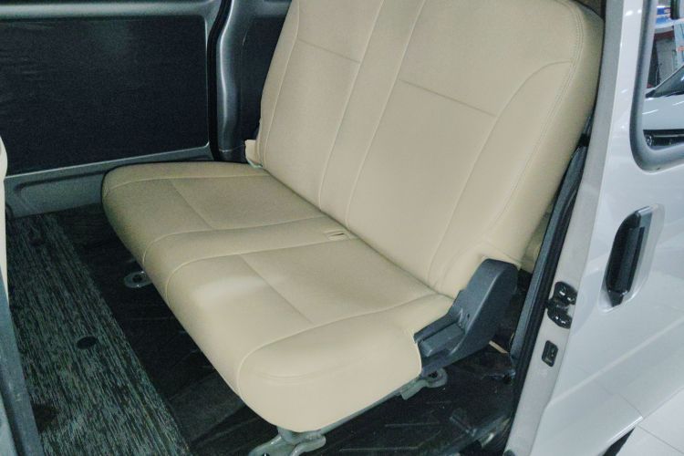 五菱汽车 五菱之光 2023款 1.5L 实用型 5/7座中控内饰21