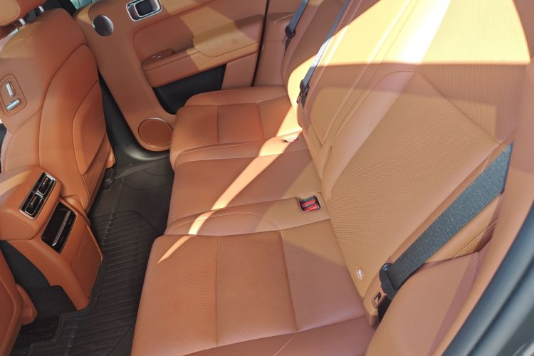 理想汽车 理想L7 2023款 Pro中控内饰7004