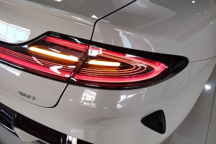 小米汽车 小米SU7 2024款 后驱超长续航高阶智驾Pro版车身外观6006