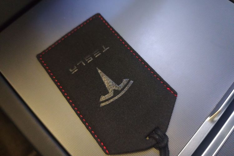 特斯拉 Model 3 2023款 后轮驱动版中控内饰7001