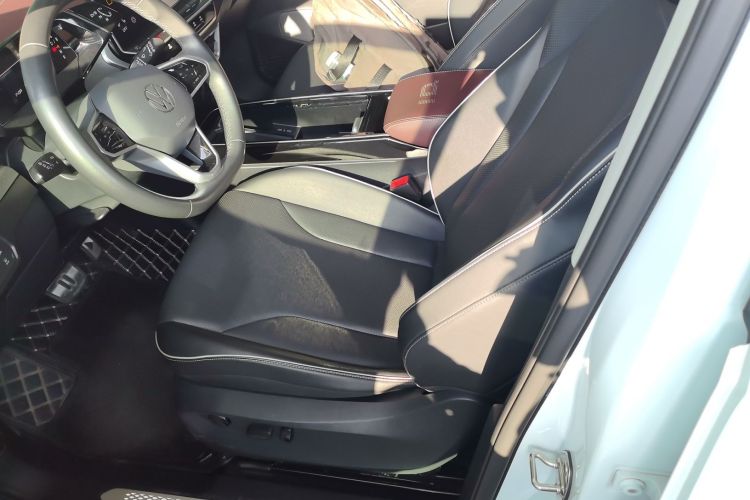 大众 ID.6 X 2023款 升级款 纯净长续航版中控内饰19