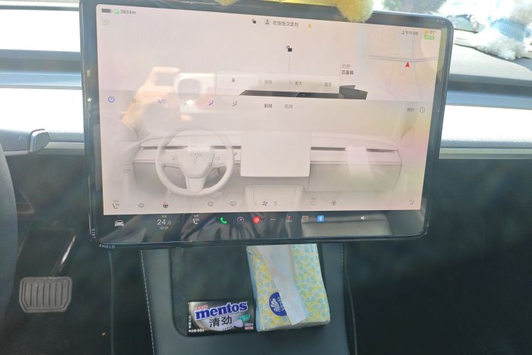 特斯拉 Model Y 2024款 后轮驱动版中控内饰16
