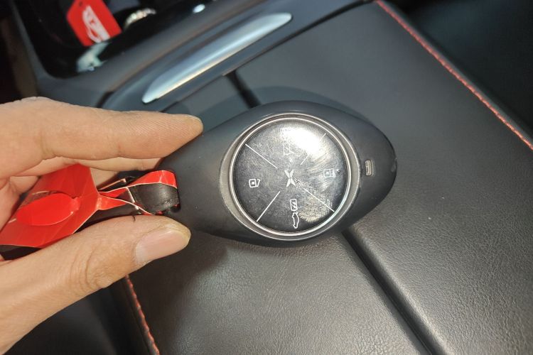 小鹏P7 2020款 670E中控内饰7001