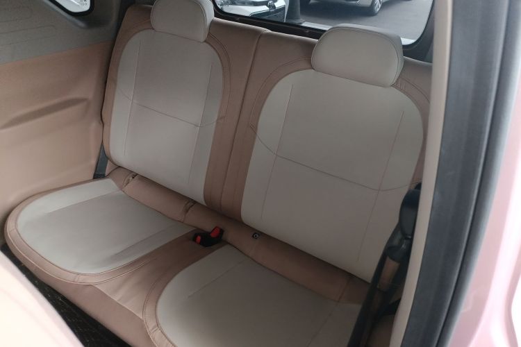 吉利银河 2024款 熊猫mini 200km 耐力熊中控内饰21