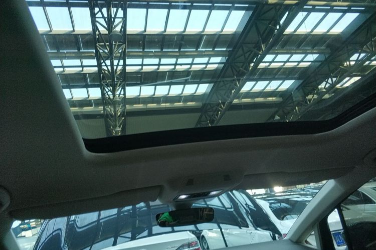 大众 威然 2023款 改款 380TSI 尊驰版局部细节22