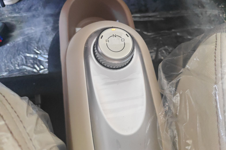 五菱汽车 宏光MINIEV 2025款 四门版 进阶款中控内饰18