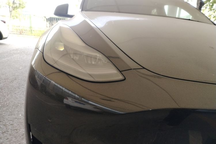 特斯拉 Model Y 2022款 后轮驱动版车身外观6006