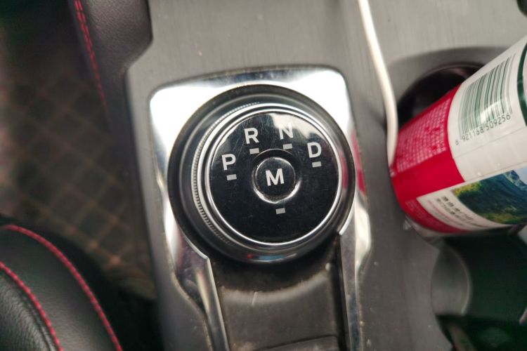 福特 福克斯 2021款 两厢 EcoBoost 180 自动ST Line中控内饰18