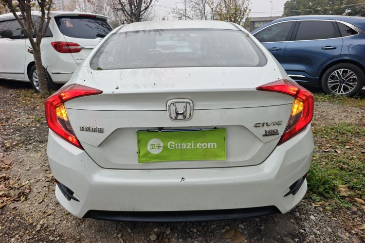 本田 思域 2019款 180TURBO CVT尚动版 国V车身外观6