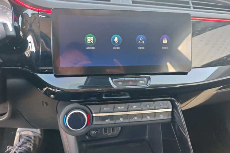 东风风神AX7 2022款 马赫版 1.5T DCT DF51局部细节16