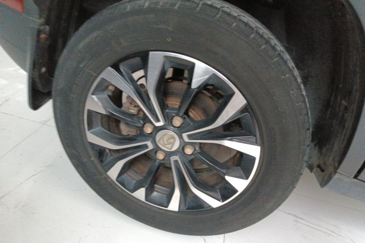 宝骏510 2019款 1.5L 自动优享型 国V车身外观6008