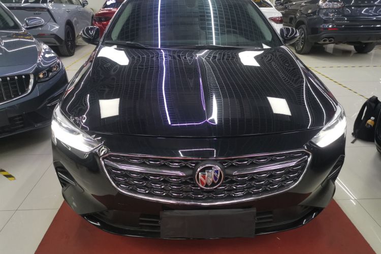 别克 君威 2023款 552T 智享型车身外观2