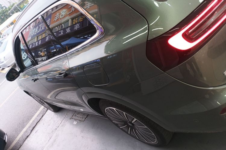 鸿蒙智行 问界M7 2022款 1.5T 四驱旗舰版车身外观4