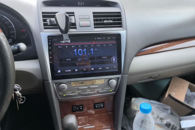 丰田 凯美瑞 2012款 200G 经典豪华版中控内饰16