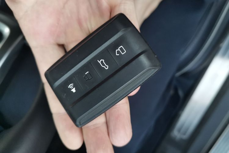 坦克300 2023款 城市版 2.0T 很有型中控内饰11