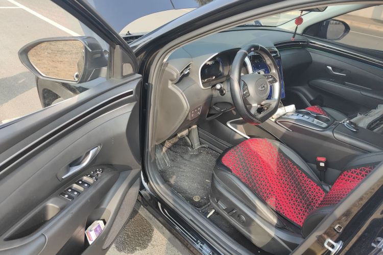 现代 2023款 途胜L 1.5T 自动两驱GLX精英版中控内饰20