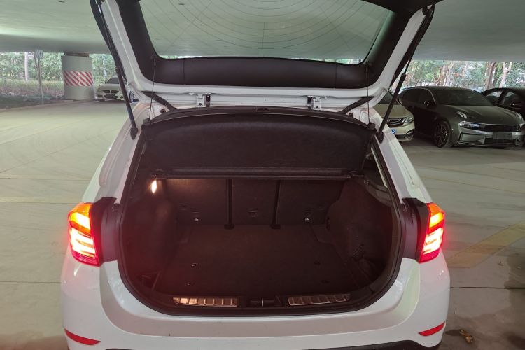 宝马X1 2015款 sDrive18i 时尚晋级版局部细节23