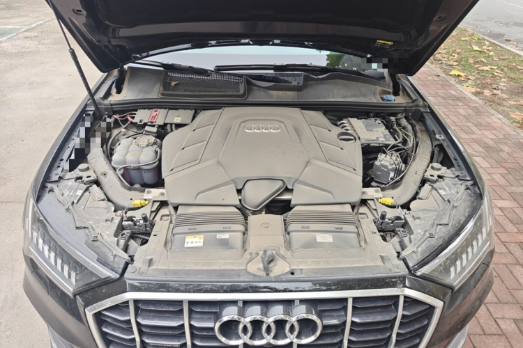 奥迪Q7 2023款 55 TFSI quattro S line运动型局部细节24