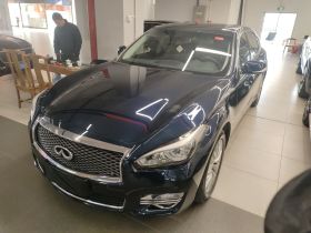 英菲尼迪Q70 2019款 Q70L 2.0T 悦享版