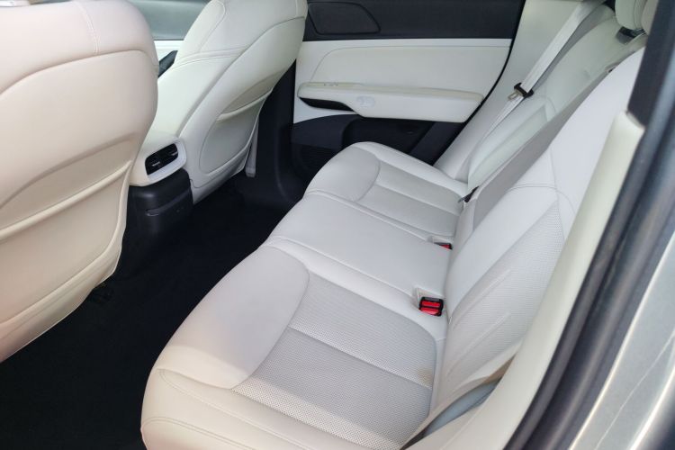 小鹏G6 2023款 580 长续航 Pro中控内饰21