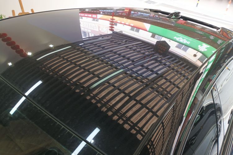 极氪001 2023款 WE版 86kWh局部细节57