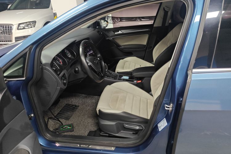 大众 高尔夫 2017款 230TSI 自动豪华百万辆纪念版中控内饰19