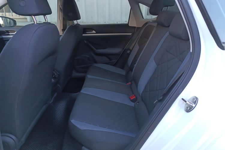 大众 朗逸 2023款 改款 1.5L 自动得逸版中控内饰21