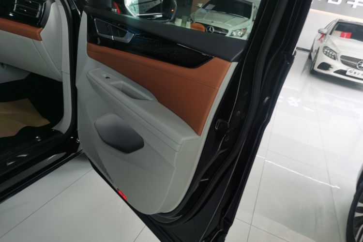 大众 途昂 2021款 330TSI 两驱尊崇豪华版中控内饰7005