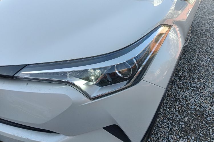 丰田C-HR 2020款 2.0L 领先版局部细节36