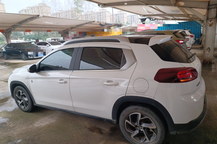 雪铁龙C3-XR 2019款 230THP DCT越领版车身外观4