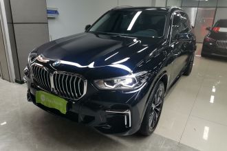 宝马X5 2022款 改款 xDrive 30Li M运动套装