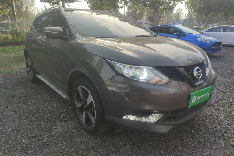 日产 逍客 2017款 2.0L CVT豪华版 国V车身外观3