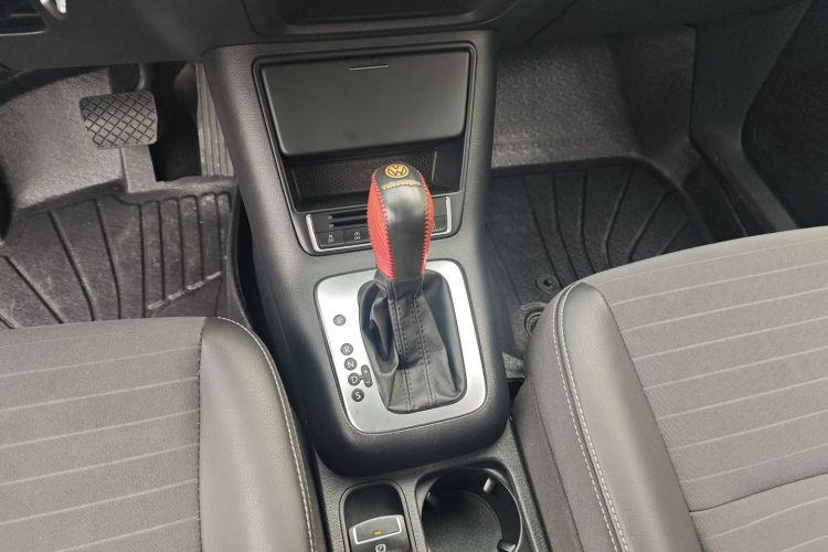 大众 途观 2016款 280TSI 自动两驱丝绸之路风尚版中控内饰18