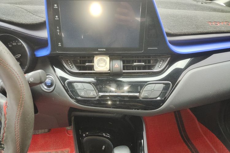 丰田 奕泽IZOA 2020款 2.0L 奕享版中控内饰16