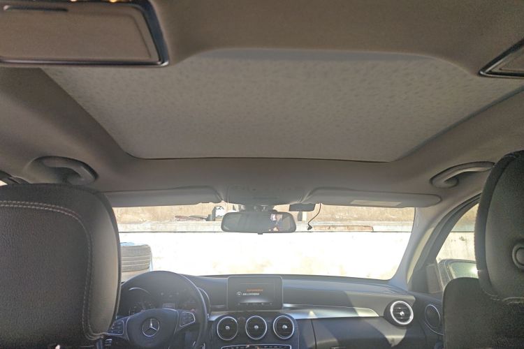 奔驰C级 2015款 改款 C 200 L 运动型中控内饰22