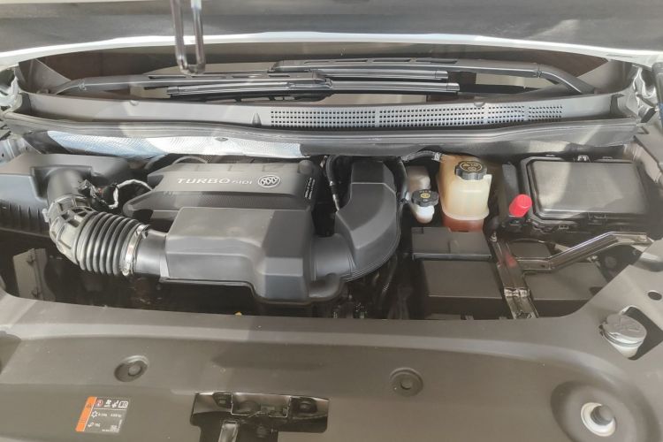 别克GL8 2021款 ES陆尊 653T 尊享型机舱底盘24