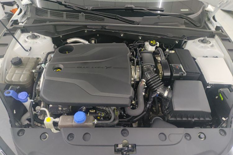 长安 逸动 2024款 1.5T GDI自动 尊贵型局部细节24