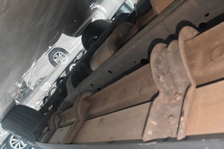 坦克300 2021款 越野版 2.0T 征服者局部细节9001