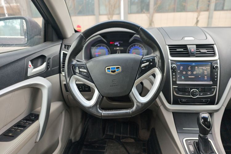 吉利汽车 帝豪 2016款 三厢 1.5L CVT豪华型中控内饰13