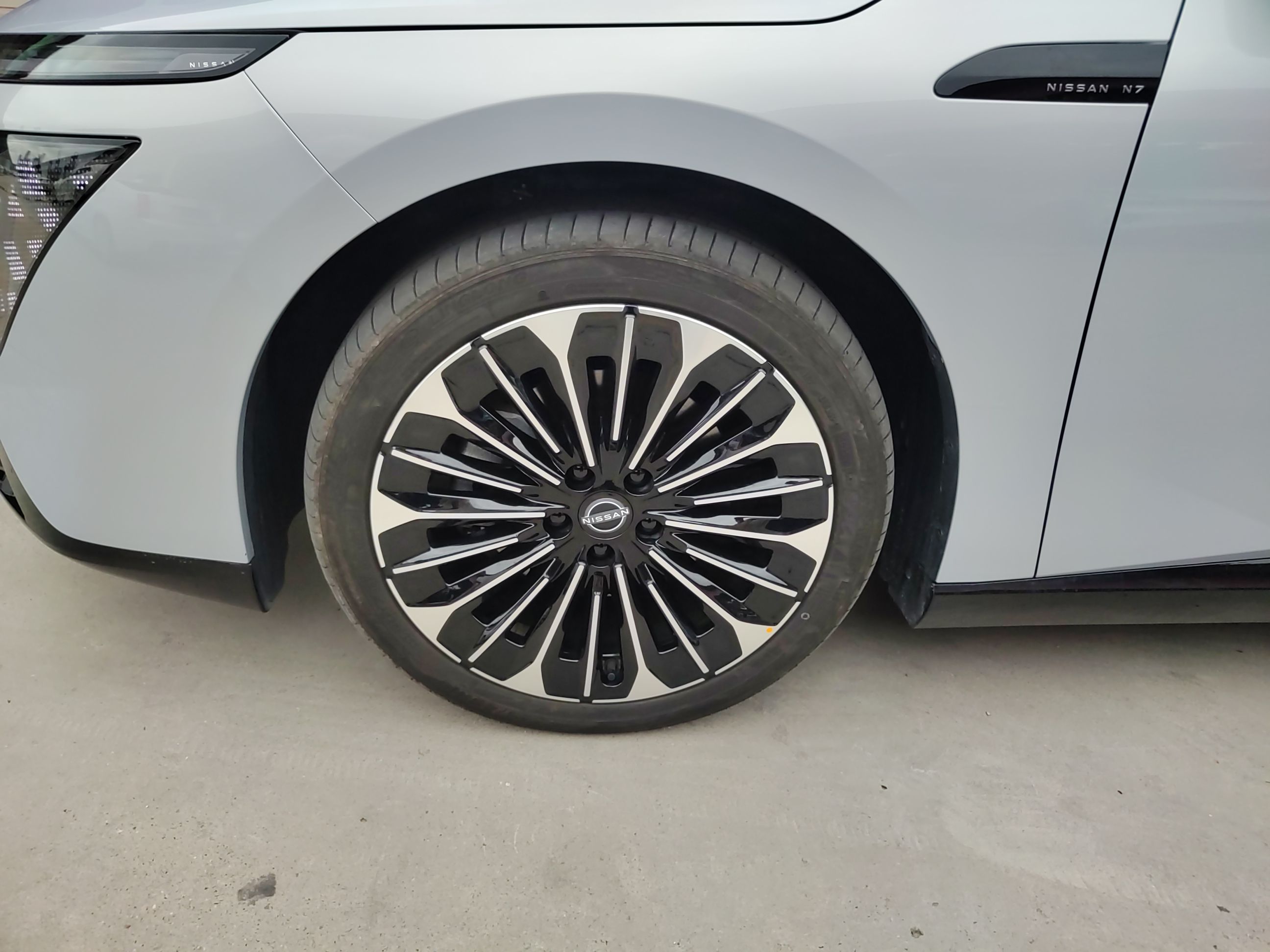 日产N7 2025款 510 Pro