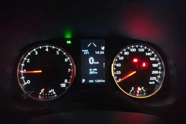 丰田 威兰达 2022款 2.0L CVT四驱豪华PLUS版中控内饰14